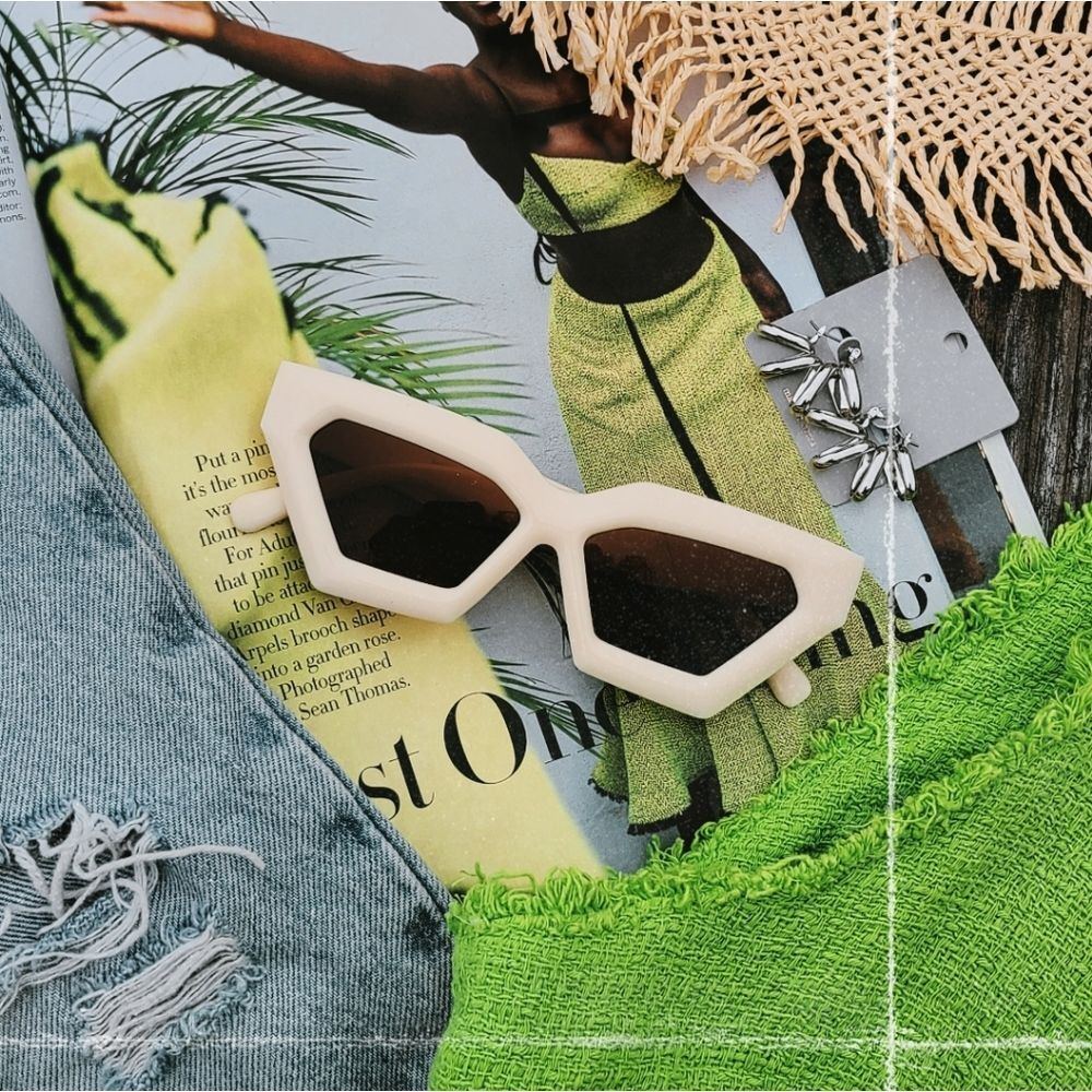 🆕️Summer Faves Edit// Off white cat eye Sunglasses